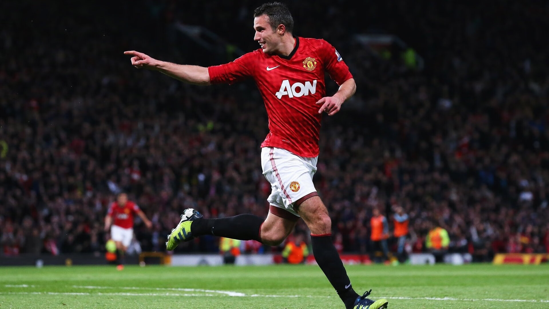 跨界传奇！库里在切尔西友谊赛轰入五球，打破球员单场得分纪录，传奇之夜！库里在切尔西友谊赛五球破纪录