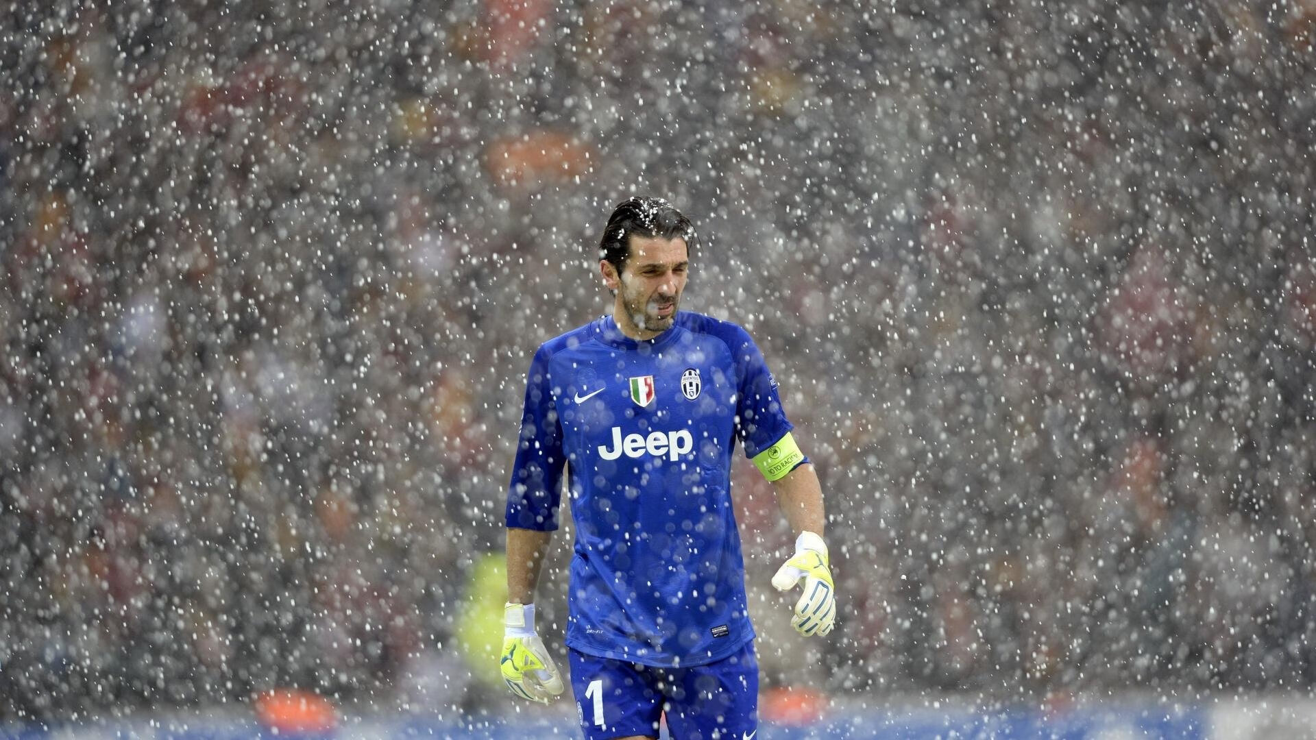 社区盾风云突变引爆连锁反应 曼城、费耶诺德、摩纳哥的赛季前奏曲，社区盾烽烟起，牵动三强新赛季序章